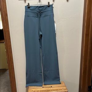 Vuori Blue High-Waisted Yoga Pants